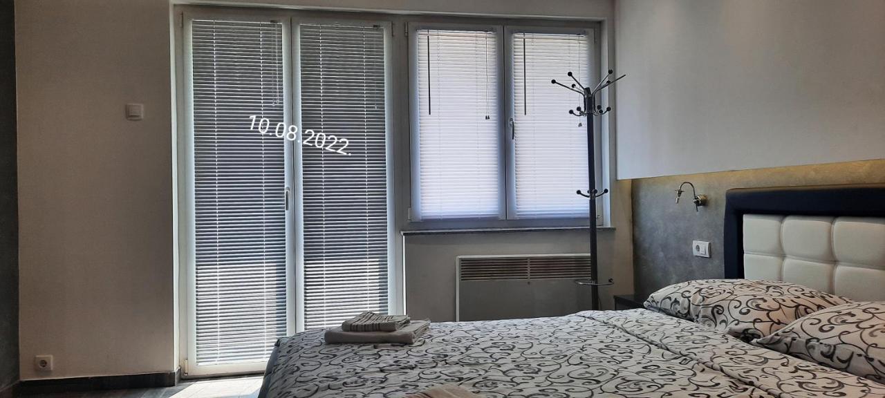 De Lux Apartment Maki バニャ・ルカ エクステリア 写真